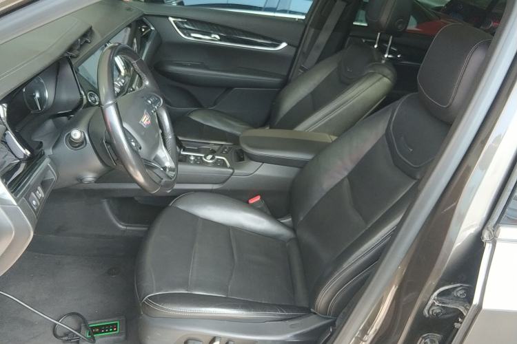 Used Cadillac XT6 2020 28T Six-Seater Luxury Version Left Front Seat