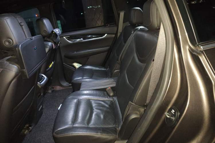 Used Cadillac XT6 2020 28T Six-Seater Luxury Version Left Rear Seat