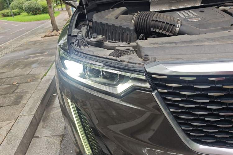 Used Cadillac XT6 2020 28T Six-Seater Luxury Version Right Front Headlight