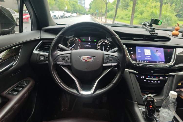 Used Cadillac XT6 2020 28T Six-Seater Luxury Version Steering Wheel