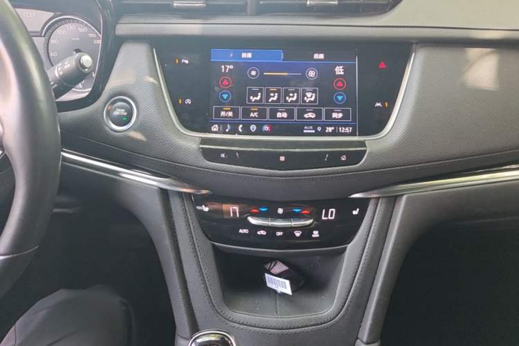 Used Cadillac XT6 2020 28T Six-Seater All-Wheel-Drive Fashion Edition Audio And AC Panel