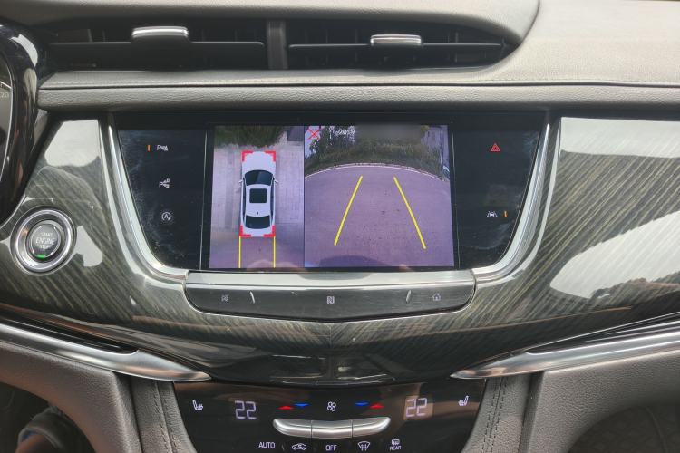 Used Cadillac XT6 2020 28T Six-Seater Four-Wheel-Drive Luxury Version Audio And AC Panel
