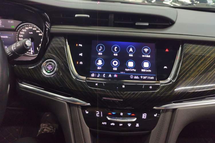 Used Cadillac XT6 2020 28T Six-Seater Four-Wheel-Drive Luxury Version Audio And AC Panel