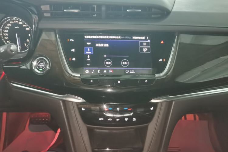 Used Cadillac XT6 2020 28T Six-Seater Four-Wheel-Drive Luxury Version Audio And AC Panel
