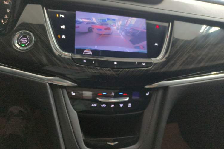Used Cadillac XT6 2020 28T Six-Seater Luxury Version Audio And AC Panel