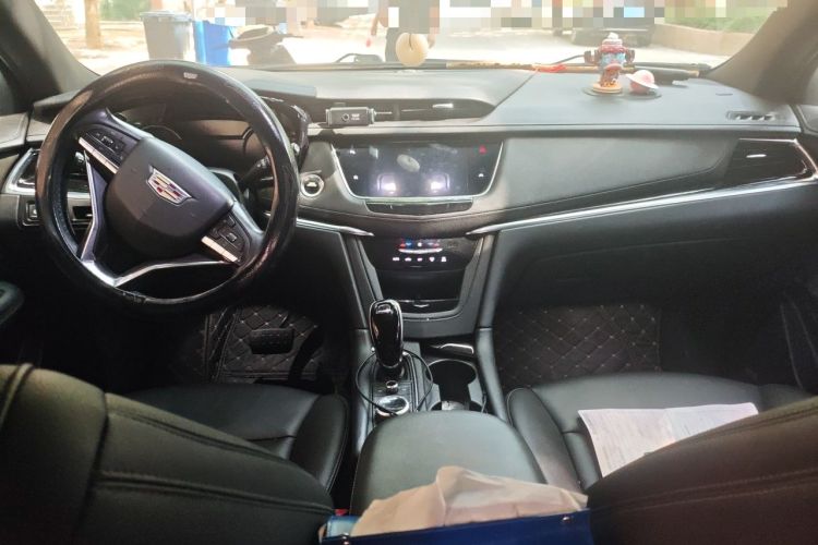 Used Cadillac XT6 2020 28T Seven-Seater Fashion Edition Center Console