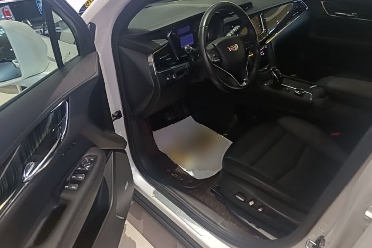 Used Cadillac XT6 2020 28T Six-Seater Four-Wheel-Drive Luxury Version Driver Seat