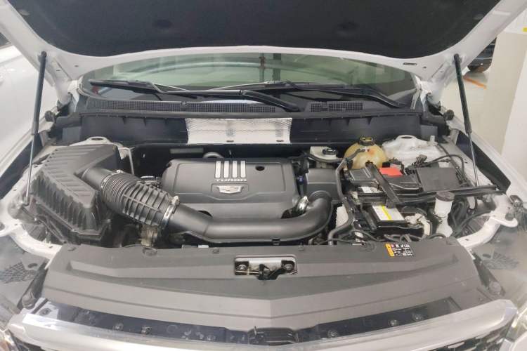 Used Cadillac XT6 2020 28T Six-Seater All-Wheel-Drive Fashion Edition Engine Bay
