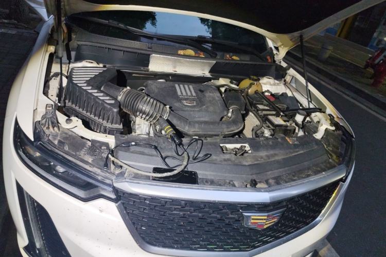 Used Cadillac XT6 2020 28T Six-Seater Four-Wheel-Drive Luxury Version Engine Bay