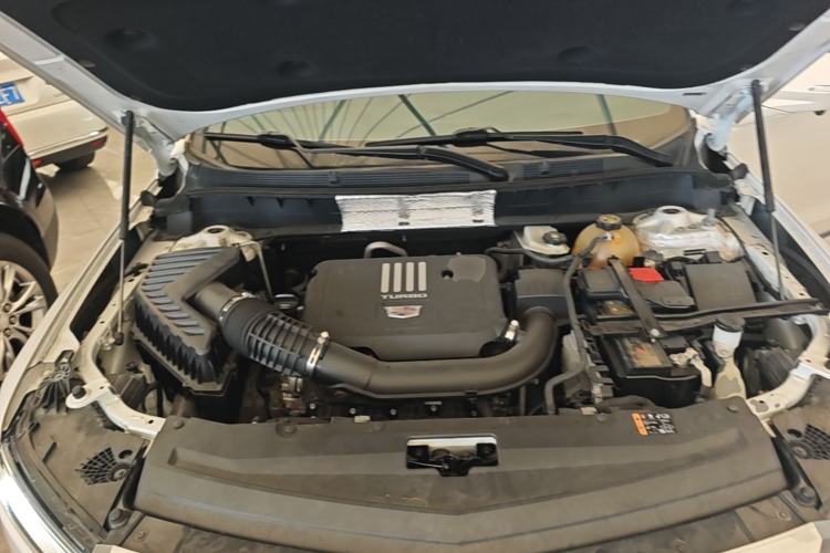 Used Cadillac XT6 2020 28T Six-Seater Four-Wheel-Drive Luxury Version Engine Bay
