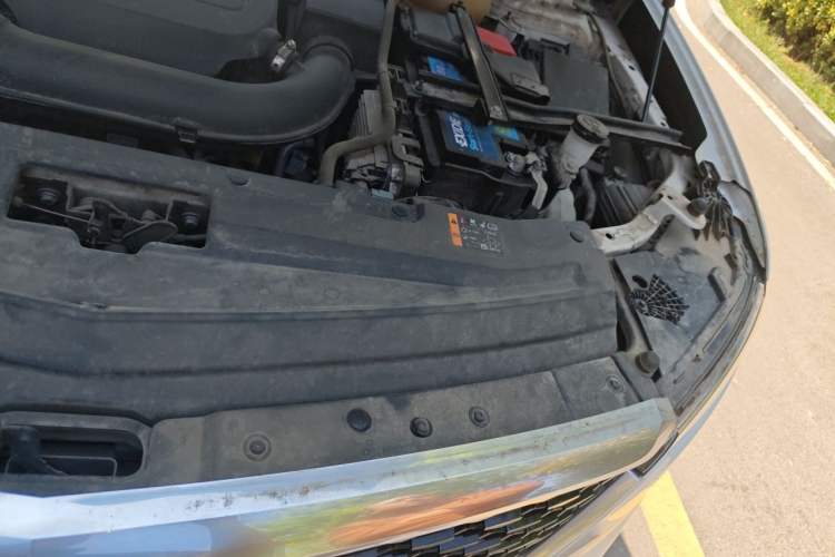 Used Cadillac XT6 2020 28T Seven-Seater Luxury Version Engine Bay Left