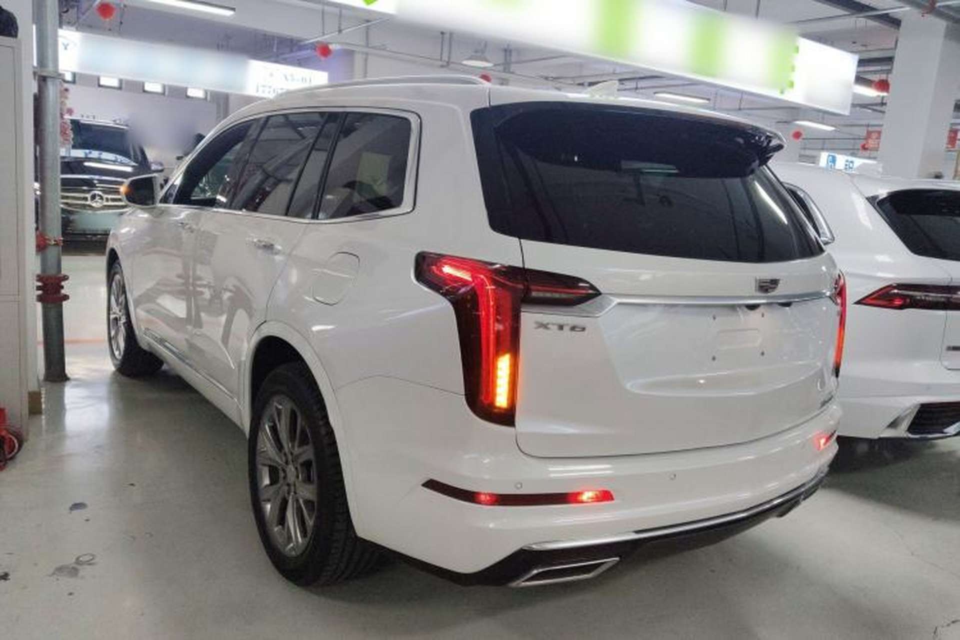 Used Cadillac XT6 2020 28T Six-Seater All-Wheel-Drive Fashion Edition Exterior 2