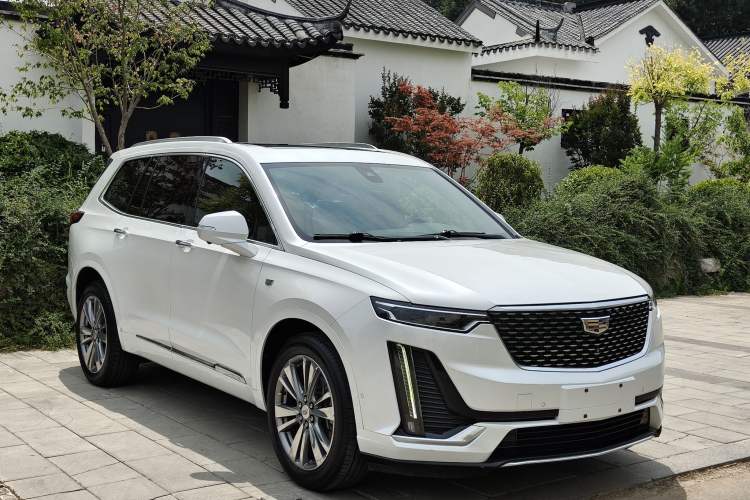 Used Cadillac XT6 2020 28T Six-Seater Four-Wheel-Drive Luxury Version Exterior 2