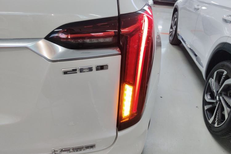 Used Cadillac XT6 2020 28T Six-Seater All-Wheel-Drive Fashion Edition Exterior 3