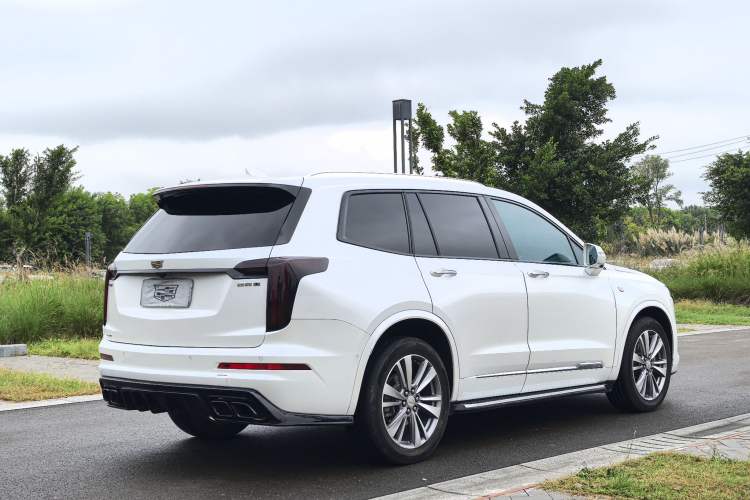 Used Cadillac XT6 2020 28T Six-Seater Four-Wheel-Drive Luxury Version Exterior 3