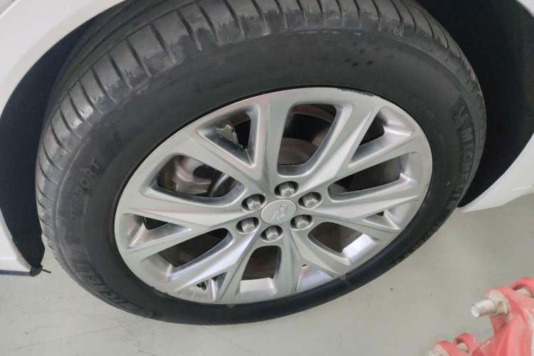 Used Cadillac XT6 2020 28T Six-Seater All-Wheel-Drive Fashion Edition Exterior 4