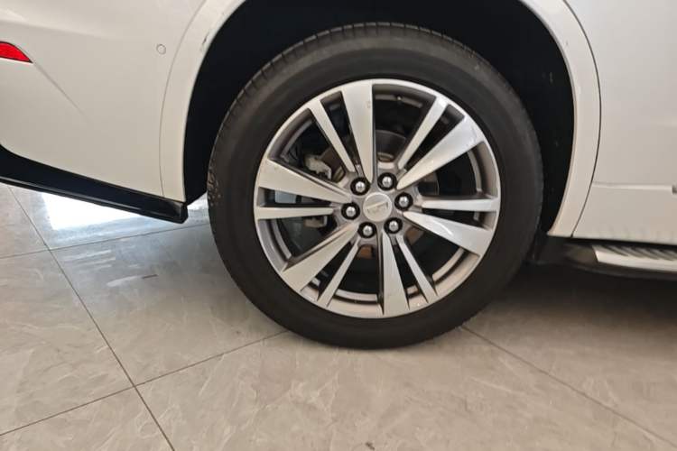 Used Cadillac XT6 2020 28T Six-Seater Four-Wheel-Drive Luxury Version Exterior 5