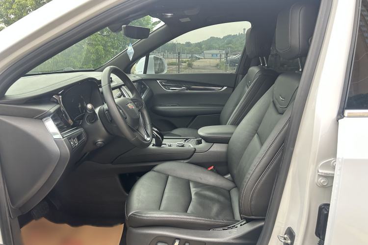Used Cadillac XT6 2020 28T Six-Seater Luxury Version Exterior 9