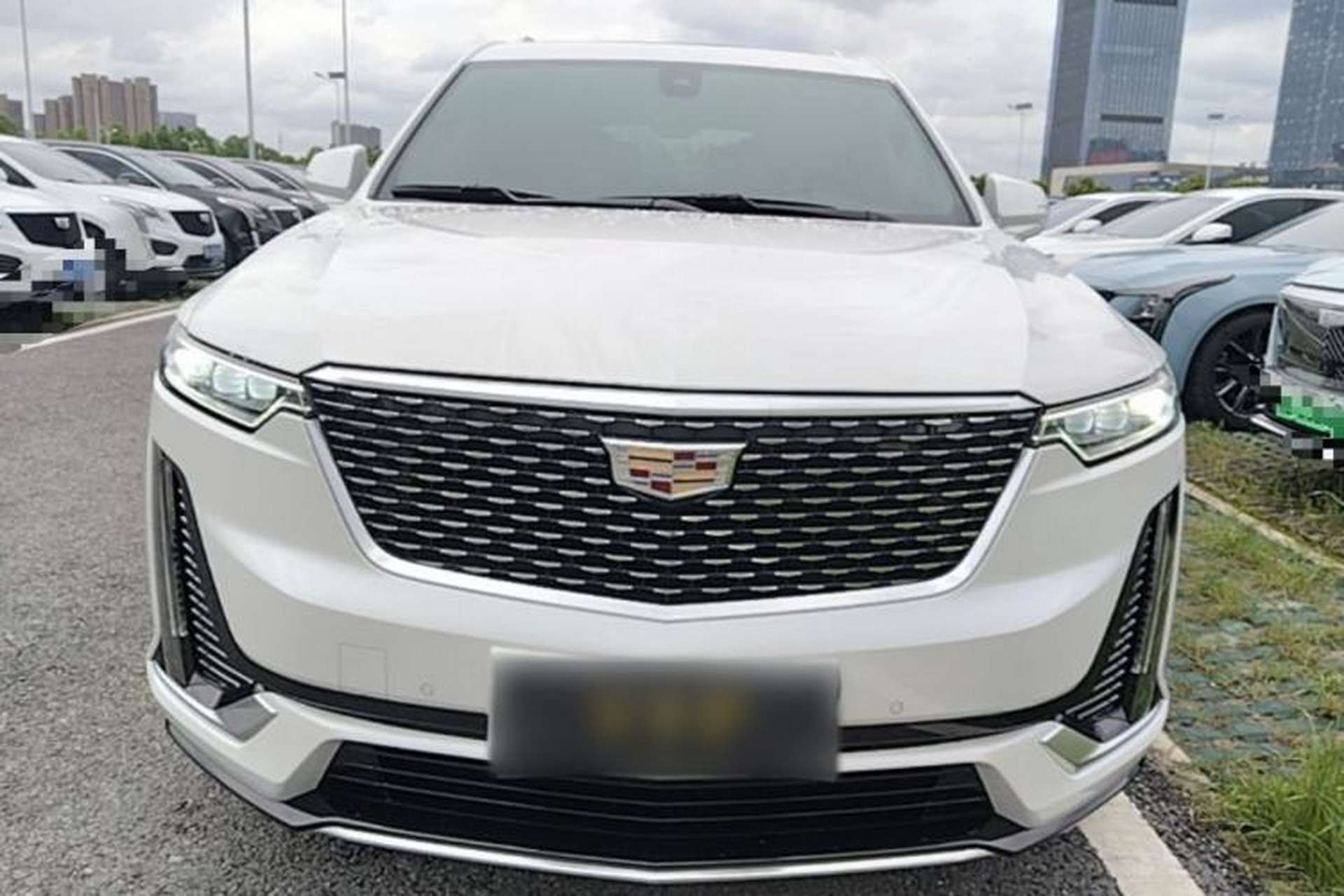 Used Cadillac XT6 2020 28T Six-Seater Luxury Version Front