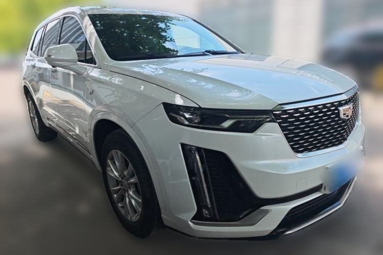 Used Cadillac XT6 2020 28T Six-Seater All-Wheel-Drive Fashion Edition Front Right 45 Deg