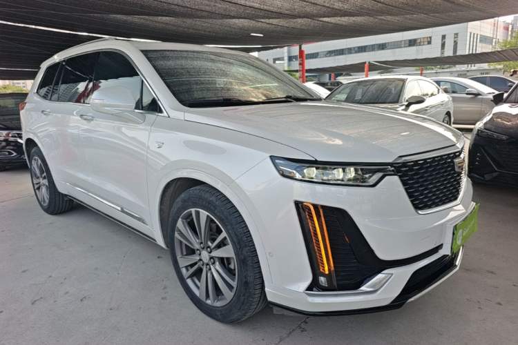 Used Cadillac XT6 2020 28T Seven-Seater Four-Wheel-Drive Leading Version Front Right 45 Deg