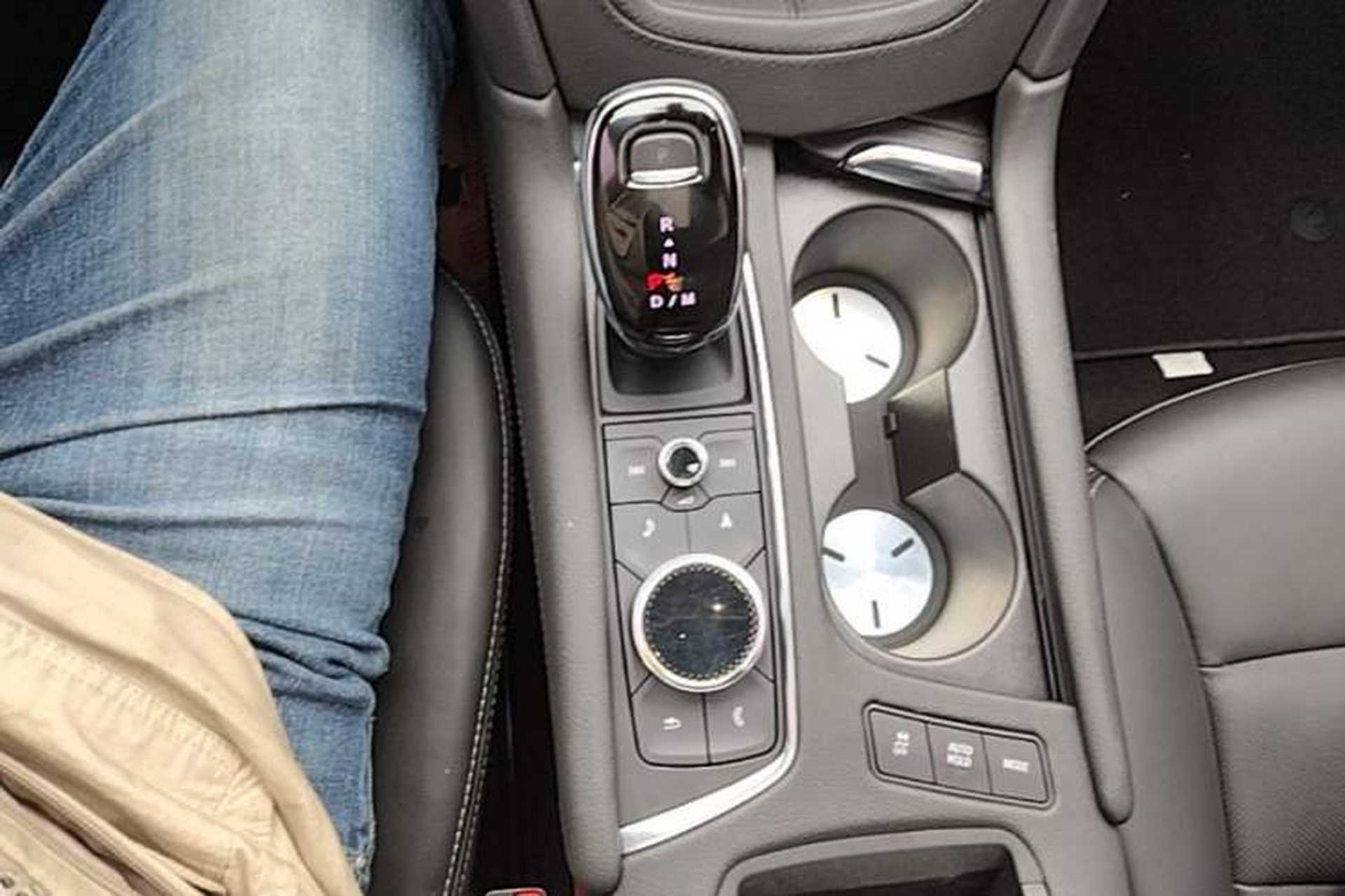 Used Cadillac XT6 2020 28T Six-Seater Luxury Version Gear Lever