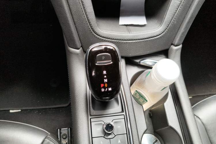 Used Cadillac XT6 2020 28T Six-Seater Luxury Version Gear Lever