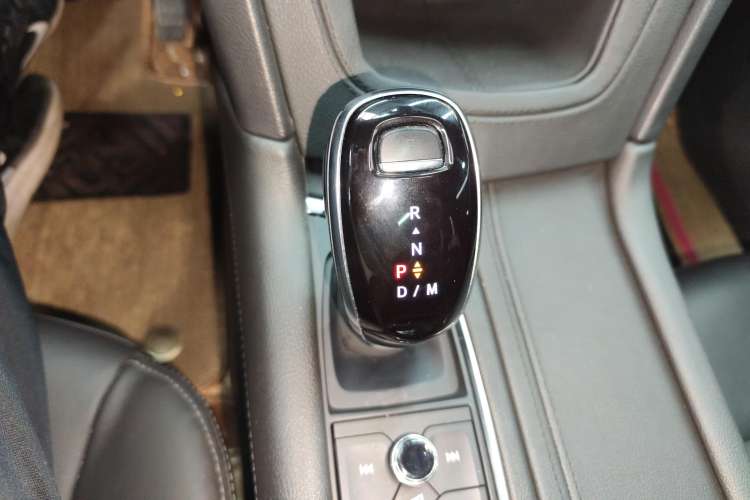 Used Cadillac XT6 2020 28T Seven-Seater Luxury Version Gear Lever