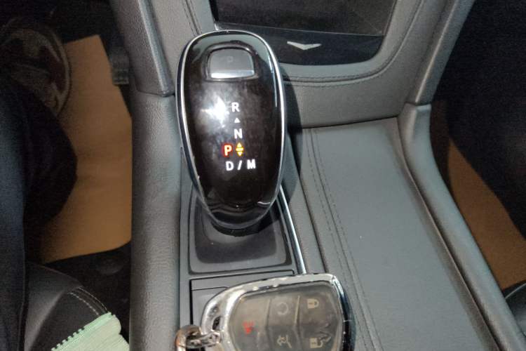 Used Cadillac XT6 2020 28T Six-Seater Luxury Version Gear Lever