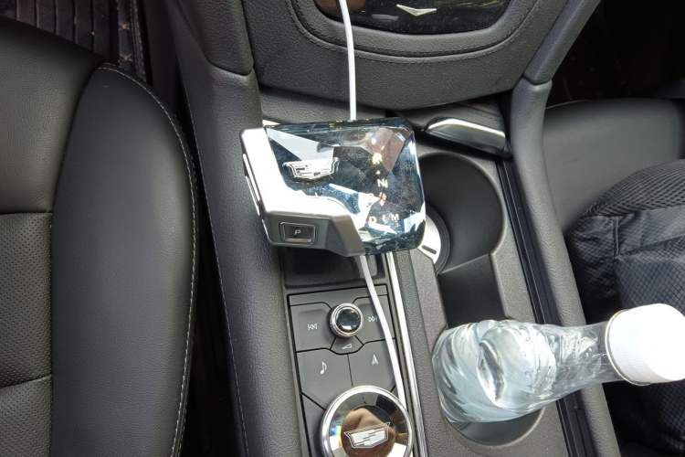 Used Cadillac XT6 2020 28T Six-Seater Luxury Version Gear Lever