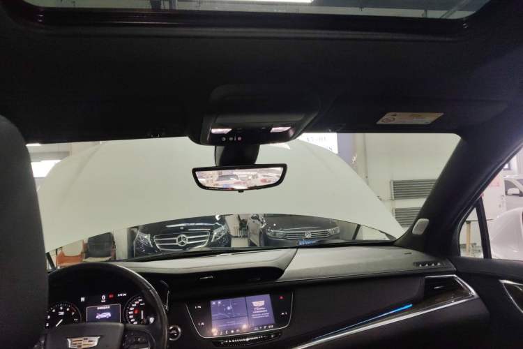 Used Cadillac XT6 2020 28T Six-Seater All-Wheel-Drive Fashion Edition Headliner