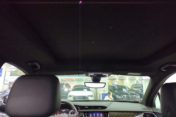 Used Cadillac XT6 2020 28T Six-Seater Four-Wheel-Drive Luxury Version Headliner