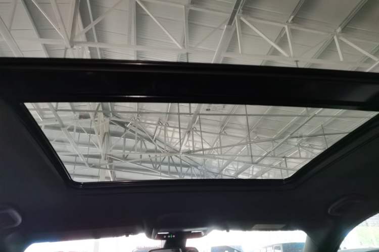Used Cadillac XT6 2020 28T Six-Seater Four-Wheel-Drive Luxury Version Headliner
