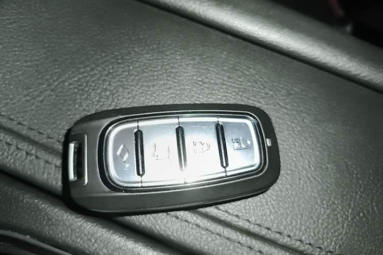 Used Cadillac XT6 2020 28T Six-Seater Four-Wheel-Drive Luxury Version Interior 1