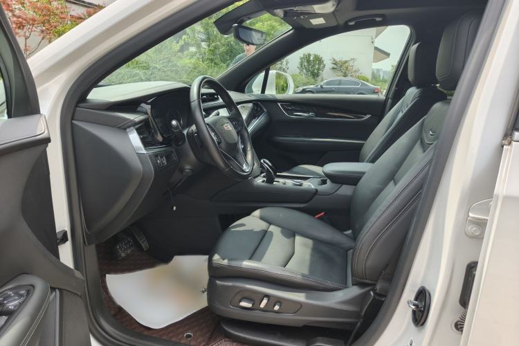 Used Cadillac XT6 2020 28T Six-Seater Four-Wheel-Drive Luxury Version Interior 2