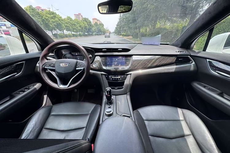 Used Cadillac XT6 2020 28T Six-Seater Four-Wheel-Drive Luxury Version Interior 2