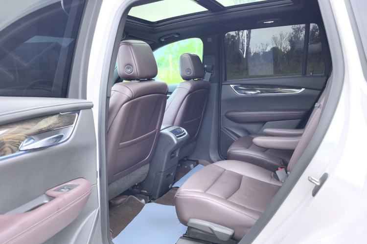 Used Cadillac XT6 2020 28T Six-Seater Four-Wheel-Drive Luxury Version Interior 4