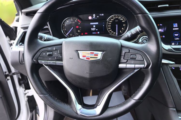 Used Cadillac XT6 2020 28T Six-Seater Four-Wheel-Drive Luxury Version Interior 6