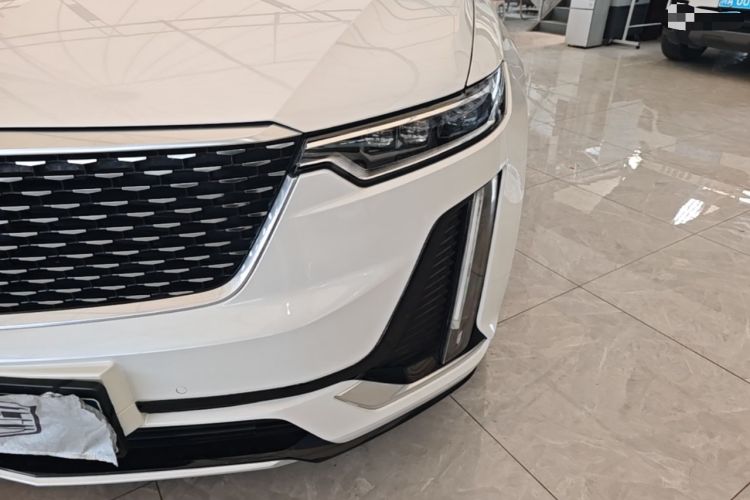 Used Cadillac XT6 2020 28T Six-Seater Four-Wheel-Drive Luxury Version Left Front Headlight