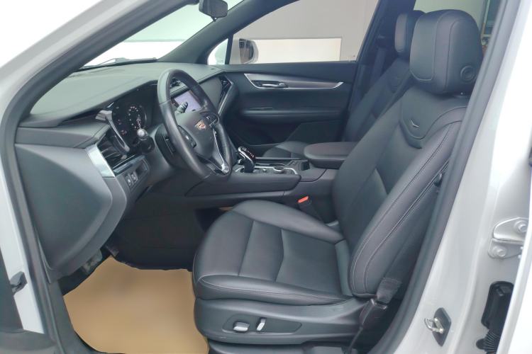 Used Cadillac XT6 2020 28T 7-Seater Four-Wheel Drive Luxury Version Left Front Seat