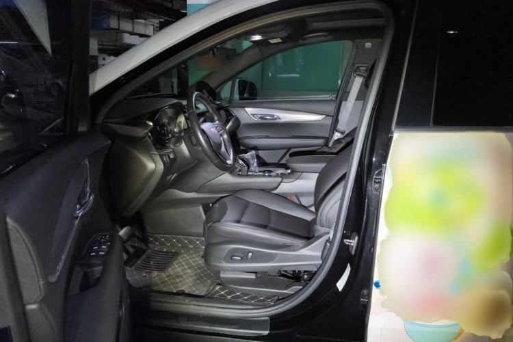 Used Cadillac XT6 2020 28T 7-Seater Four-Wheel Drive Luxury Version Left Front Seat