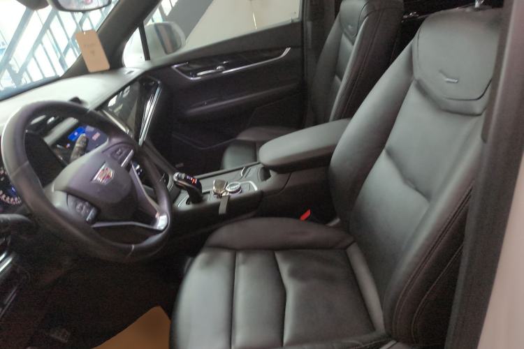 Used Cadillac XT6 2020 28T Six-Seater Luxury Version Left Front Seat