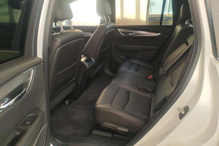 Used Cadillac XT6 2020 28T Seven-Seater Fashion Edition Left Rear Seat