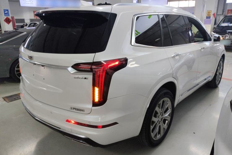 Used Cadillac XT6 2020 28T Six-Seater All-Wheel-Drive Fashion Edition Rear Right 45 Deg