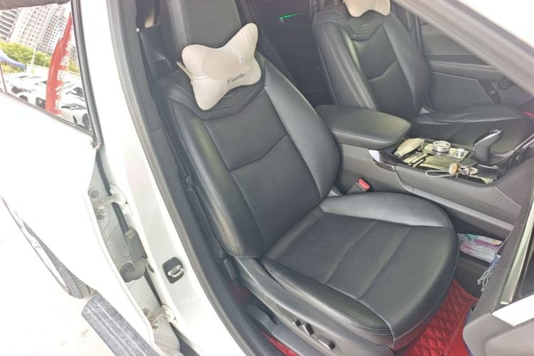 Used Cadillac XT6 2020 28T Seven-Seater Four-Wheel-Drive Leading Version Right Front Seat