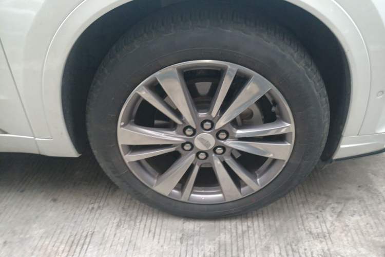 Used Cadillac XT6 2020 28T Seven-Seater Luxury Version Right Front Wheel Hub