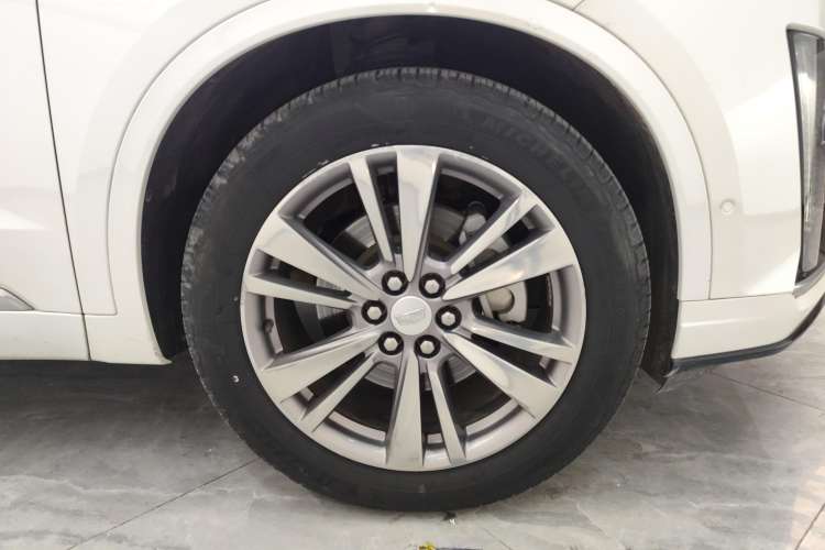Used Cadillac XT6 2020 28T Seven-Seater Luxury Version Right Front Wheel Hub