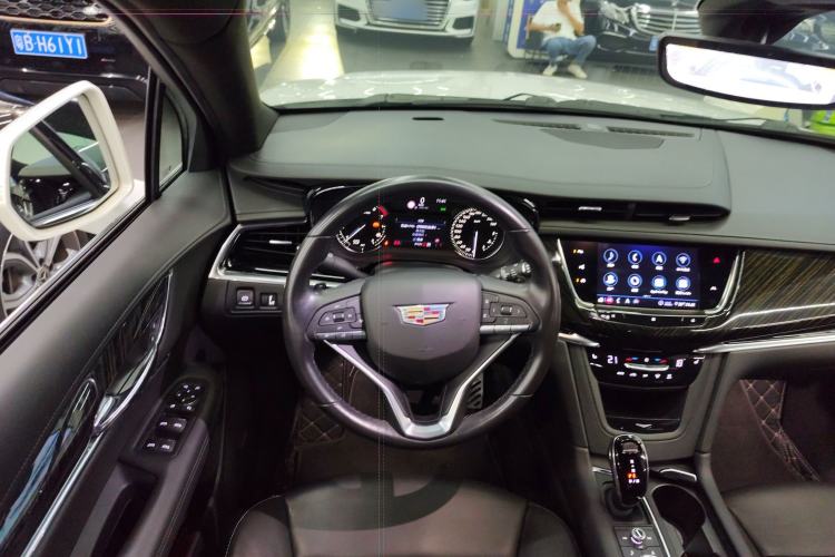 Used Cadillac XT6 2020 28T Six-Seater Four-Wheel-Drive Luxury Version Steering Wheel