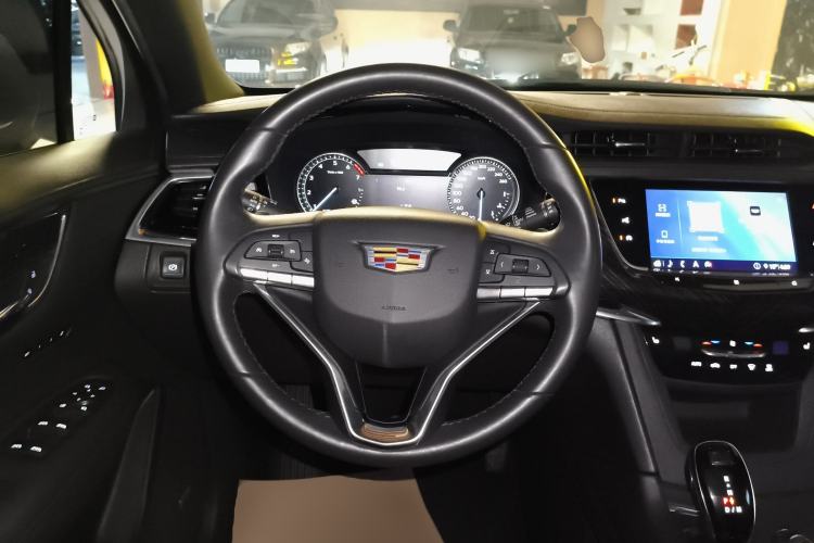Used Cadillac XT6 2020 28T Six-Seater Four-Wheel-Drive Luxury Version Steering Wheel
