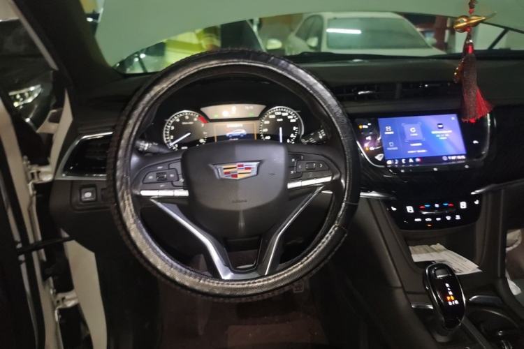 Used Cadillac XT6 2020 28T Seven-Seater Four-Wheel-Drive Luxury Version Steering Wheel